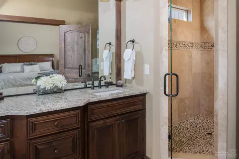 56550 Dancing Rock Loop, Bend, OR 97707 photo 10