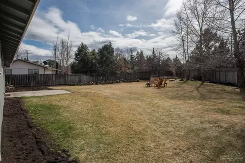 20622 NE Colt Ln, Bend, OR 97701 photo 15