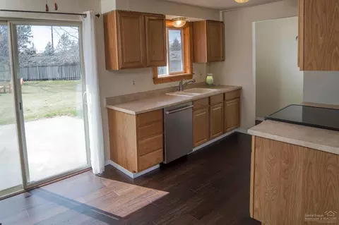 20622 NE Colt Ln, Bend, OR 97701 photo 6