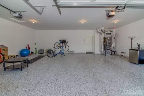 60320 Addie Triplett Loop, Bend, OR 97702 photo 24