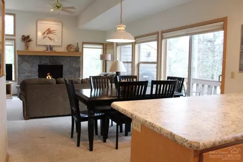 57315 Beaver Ridge Loop, Sunriver, OR 97707 photo 7