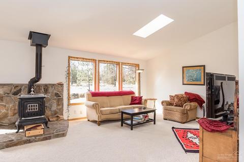 21871 Katie Dr, Bend, OR 97701 photo 11
