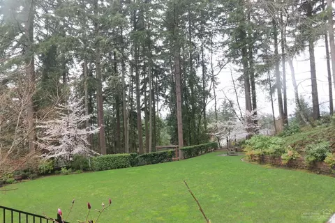 2985 Summit Sky Blvd, Eugene, OR 97405 photo 5