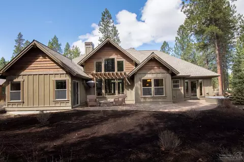 56205 Trailmere Cir, Bend, OR 97707 photo 21