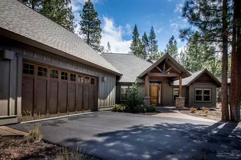 56205 Trailmere Cir, Bend, OR 97707 photo 18