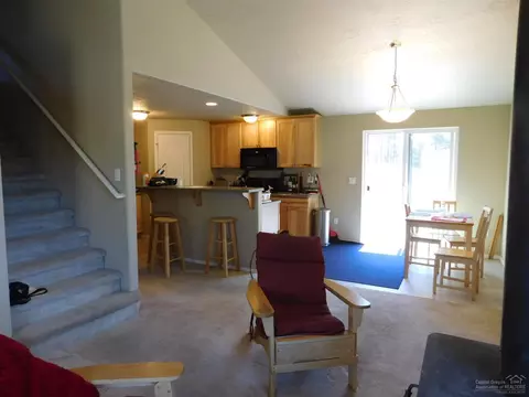 16617 Ascha Ct, La Pine, OR 97739 photo 5