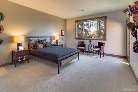 60484 Kangaroo Loop, Bend, OR 97702 photo 10