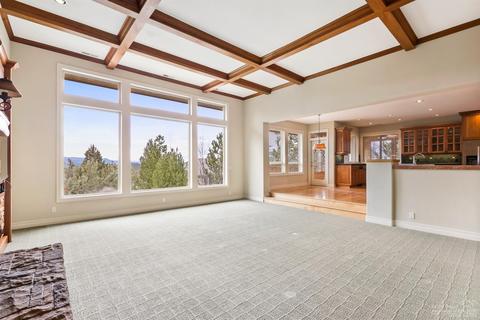 2002 NW Perspective Dr, Bend, OR 97703 photo 6