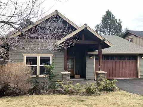 61430 Linton Loop, Bend, OR 97702 photo 1