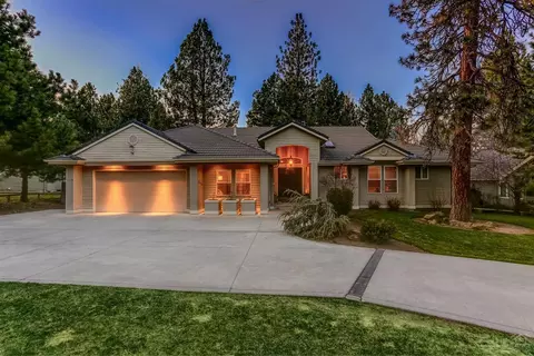20430 Timberline, Bend, OR 97702 photo 3