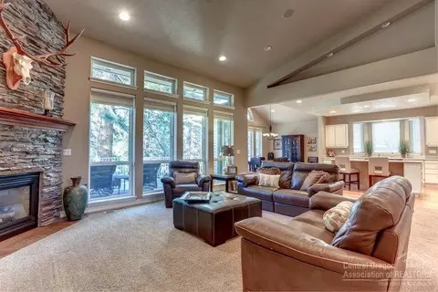 20430 Timberline, Bend, OR 97702 photo 8