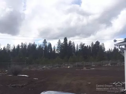 19542 Apache Rd, Bend, OR 97702 photo 13