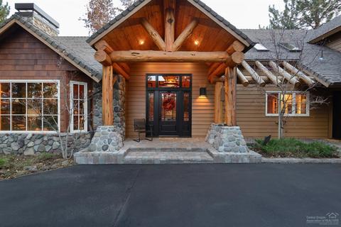 20611 Coventry Cir, Bend, OR 97702 photo 2