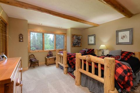 20611 Coventry Cir, Bend, OR 97702 photo 17