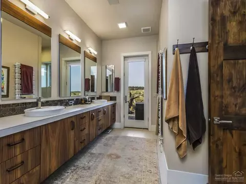 61327 Triple Knot Rd, Bend, OR 97702 photo 12