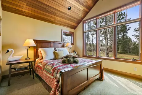 19448 Green Lakes Loop, Bend, OR 97702 photo 18