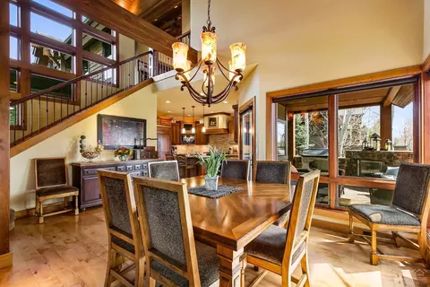 19448 Green Lakes Loop, Bend, OR 97702 photo 6