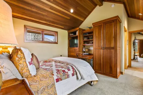 19448 Green Lakes Loop, Bend, OR 97702 photo 19