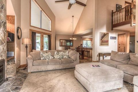 18138 Modoc Ln, Sunriver, OR 97707 photo 2