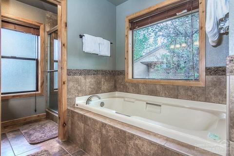 18138 Modoc Ln, Sunriver, OR 97707 photo 14