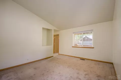 16660 Wagon Trl, Bend, OR 97707 photo 7