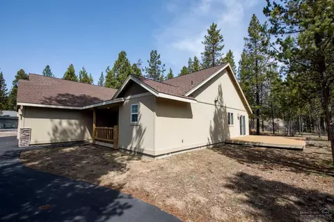 16660 Wagon Trl, Bend, OR 97707 photo 11