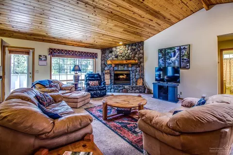 57807 Summit Ln, Sunriver, OR 97707 photo 5