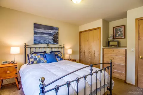 57807 Summit Ln, Sunriver, OR 97707 photo 11