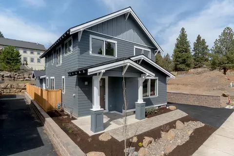 2323 NW Awbrey Ct, Bend, OR 97703 photo 1