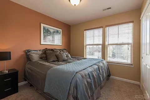 21221 Darby Ct, Bend, OR 97702 photo 10
