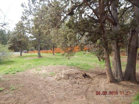 2525 NE 8th St, Bend, OR 97701 photo 4