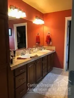 20681 Tango Creek Ave, Bend, OR 97701 photo 17