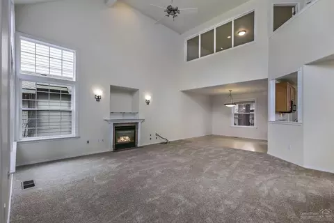 61261 Brookside Loop, Bend, OR 97702 photo 3