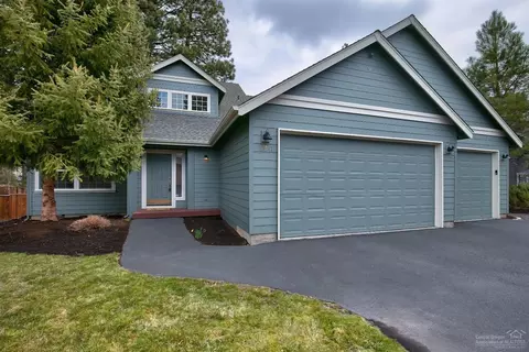 61261 Brookside Loop, Bend, OR 97702 photo 1