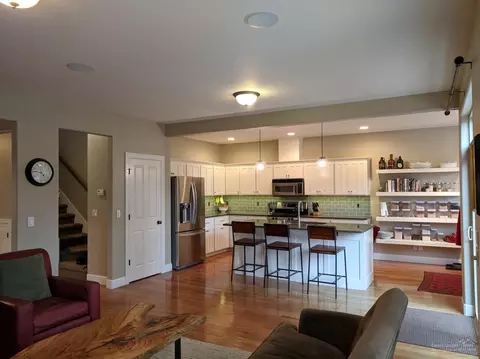 19835 Copernicus Ave, Bend, OR 97702 photo 7