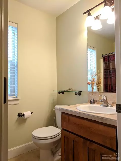 19835 Copernicus Ave, Bend, OR 97702 photo 18