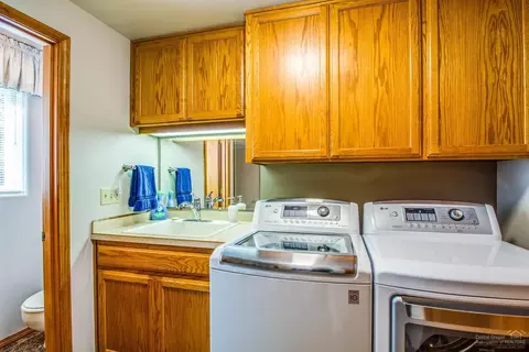 53020 Day Rd, La Pine, OR 97739 photo 21