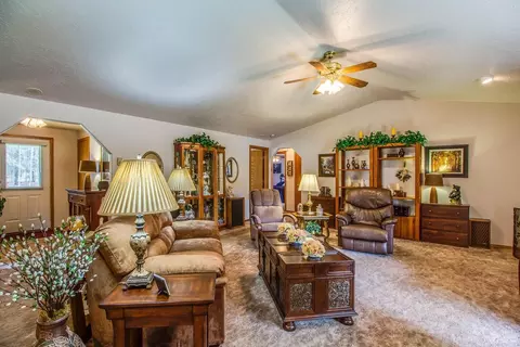 53020 Day Rd, La Pine, OR 97739 photo 6