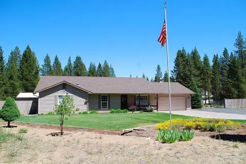 53020 Day Rd, La Pine, OR 97739 photo 2