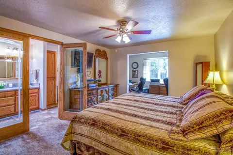53020 Day Rd, La Pine, OR 97739 photo 13