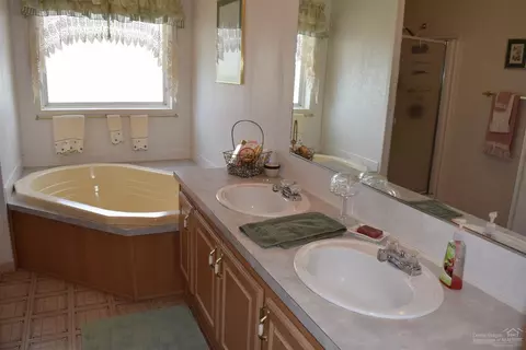 4309 Mt Vernon Rd, Springfield, OR 97478 photo 15