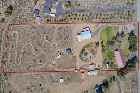 17635 Paladin Dr, Bend, OR 97703 photo 4