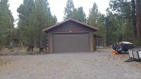 50814 Doe Loop, La Pine, OR 97739 photo 1