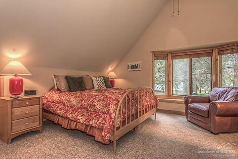 57529 Circle Four Ln, Sunriver, OR 97707 photo 17
