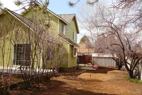 2012 NE Taylor Ct, Bend, OR 97701 photo 17