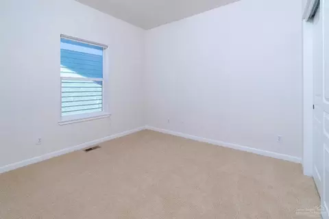 2561 NW High Lakes Loop, Bend, OR 97703 photo 16