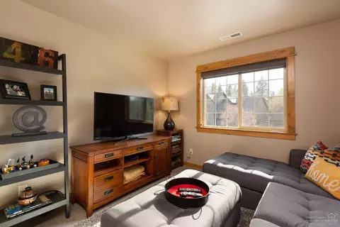 60816 Cobblestone Pl, Bend, OR 97702 photo 16