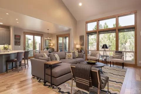 60816 Cobblestone Pl, Bend, OR 97702 photo 6