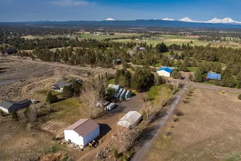 65128 Hunnell Rd, Bend, OR 97703 photo 22