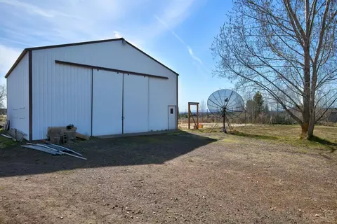 65128 Hunnell Rd, Bend, OR 97703 photo 18